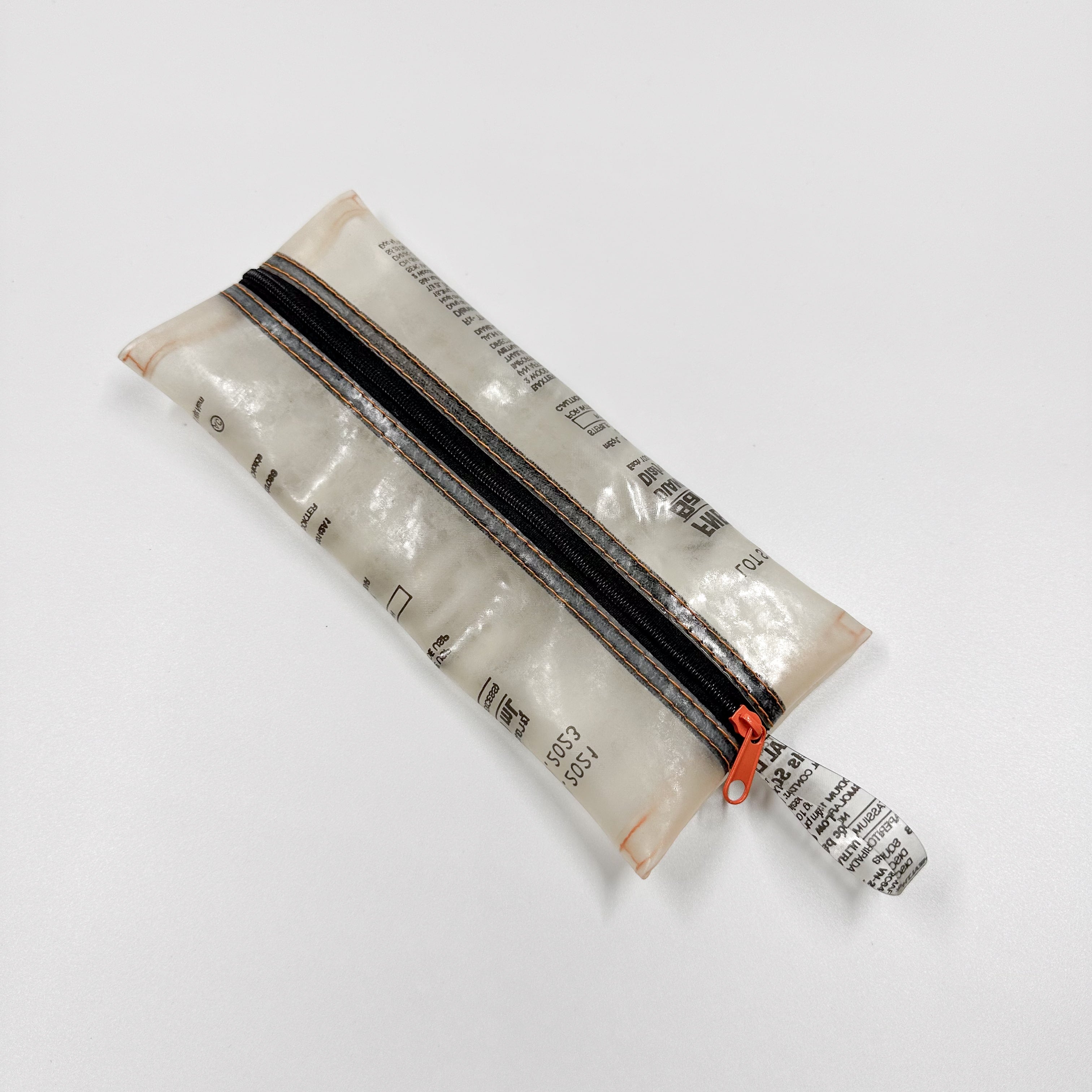 Slim and lightweight eco-friendly pen case for everyday use