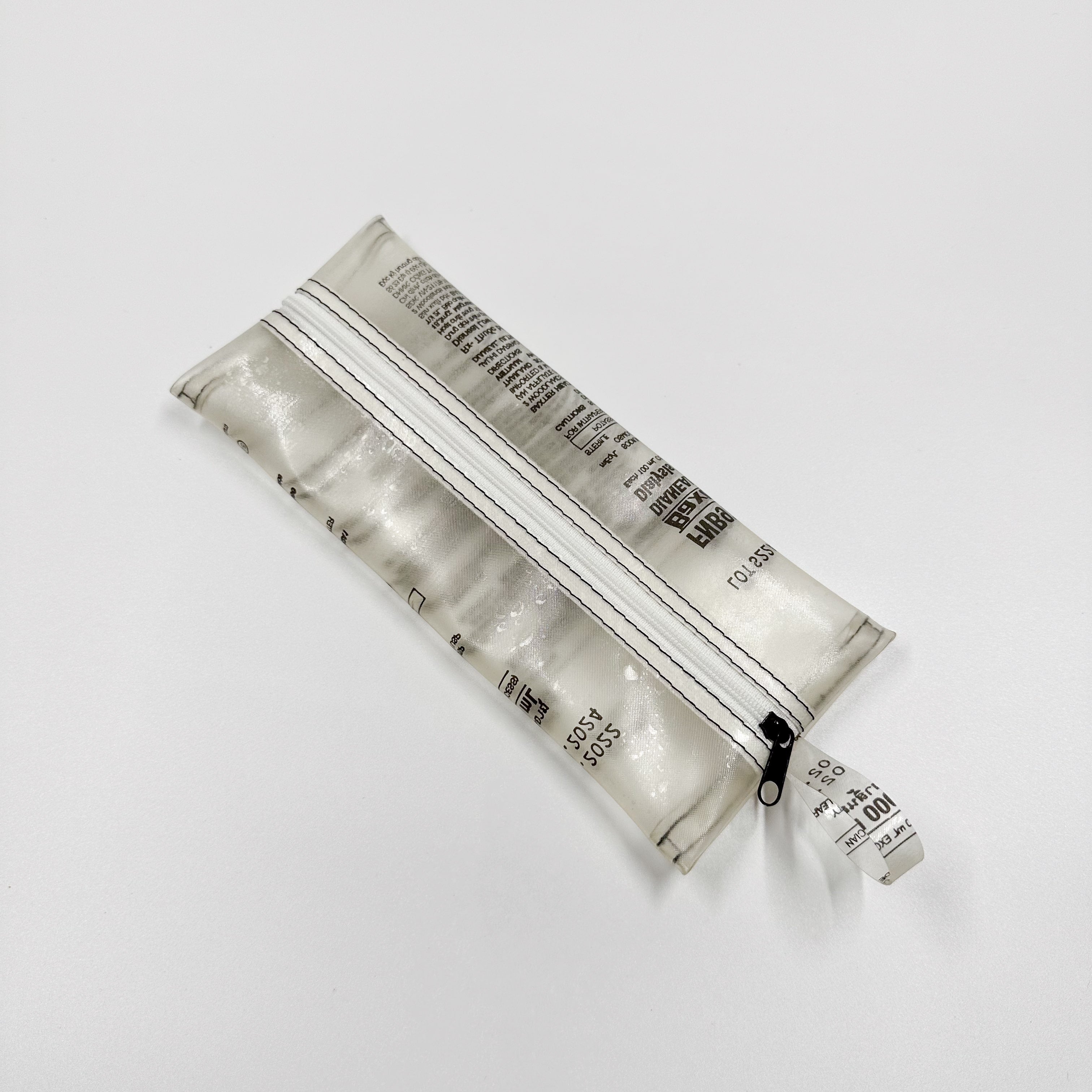 Slim and lightweight eco-friendly pen case for everyday use