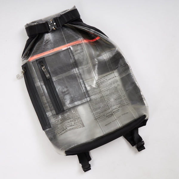 Handmade of recycled dialysis bags, it's a sustainable craft and ecofriendly. Sold by www.qacrafts.comHandmade of recycled dialysis bags, it's a sustainable craft and ecofriendly. Sold by www.qacrafts.com