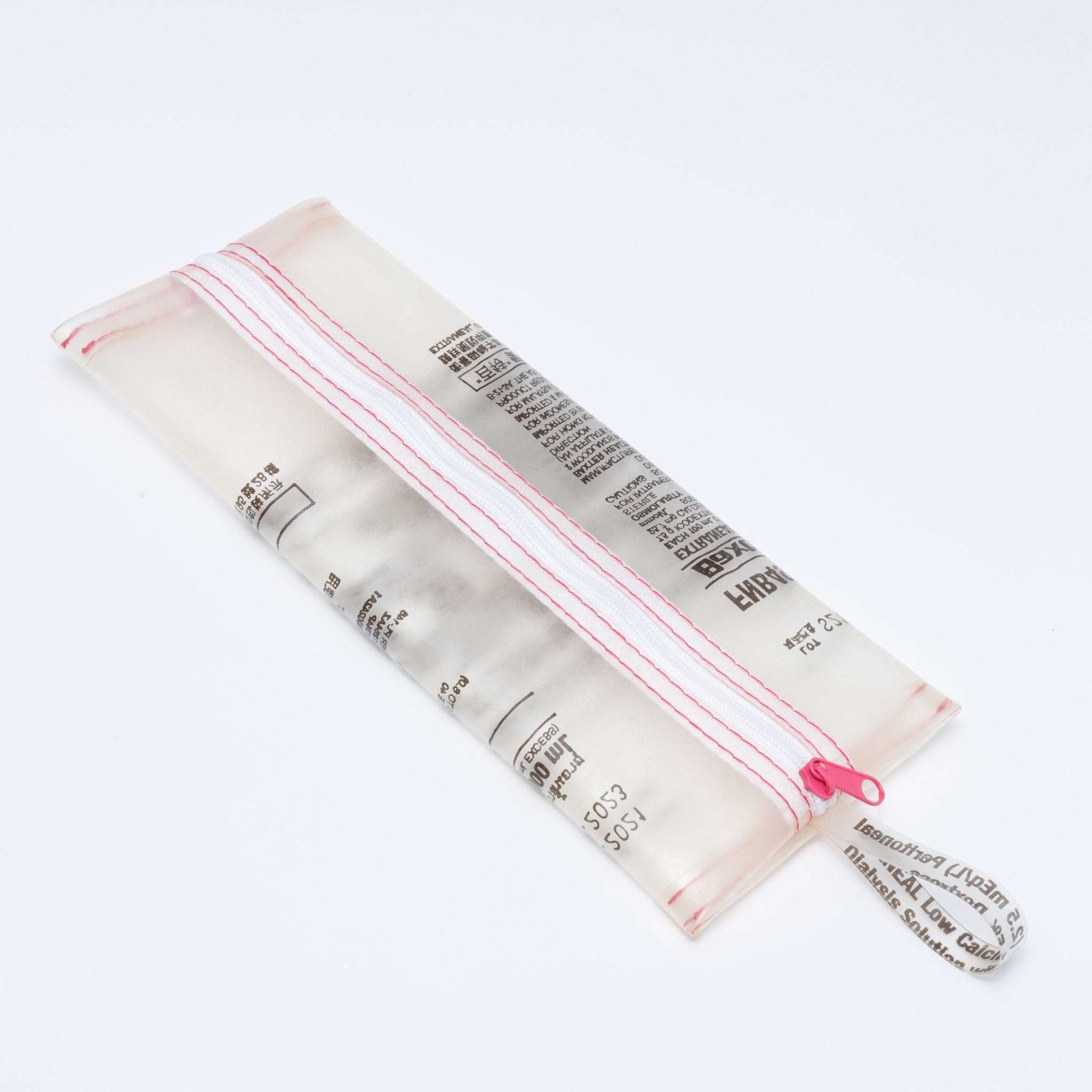 Slim and lightweight eco-friendly pen case for everyday use